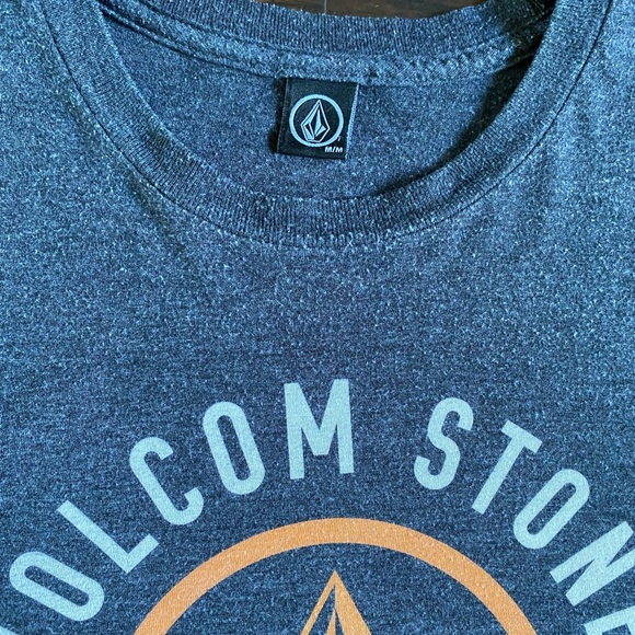 Volcom T-Shirt - Picture 2 of 6